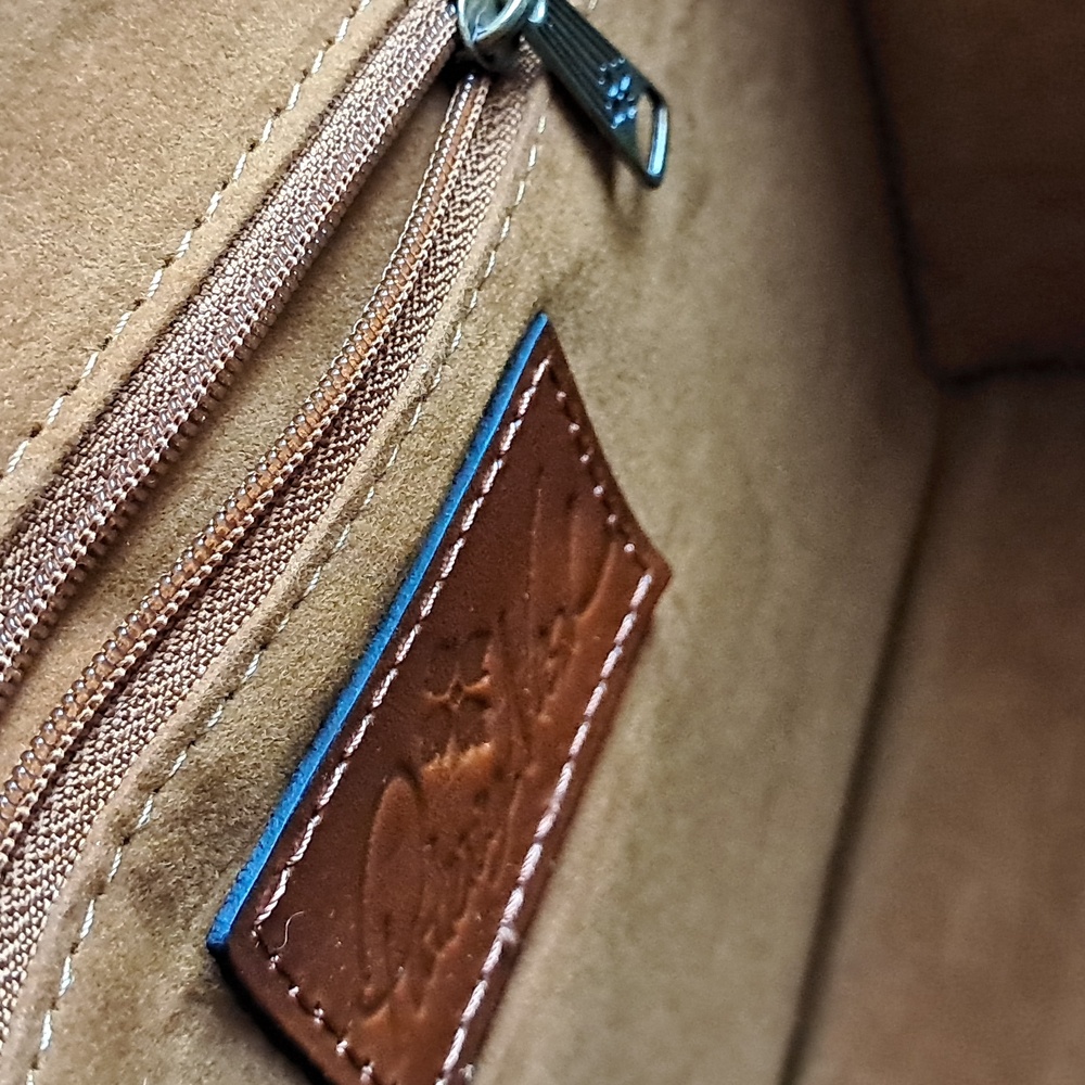 Patricia Nash messenger leather purse Charonne tan - Picture 9 of 12